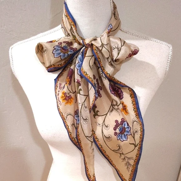 Head Or Neck Printed Scarf Vintage Beige Floral Print Purple Blue Gold - Picture 1 of 5